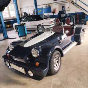 Dutton Phaeton